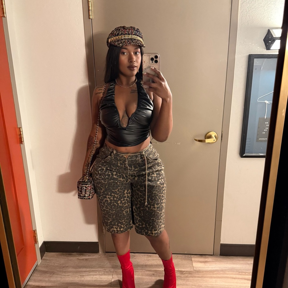 High-Waist Leopard Print Women’s Shorts - Olive Green
